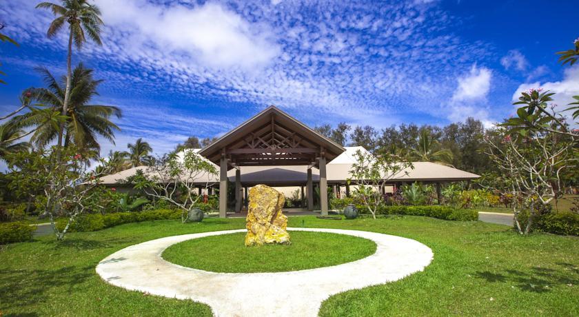 더 워릭 피지 코로레부 외부 사진 The resort's lobby