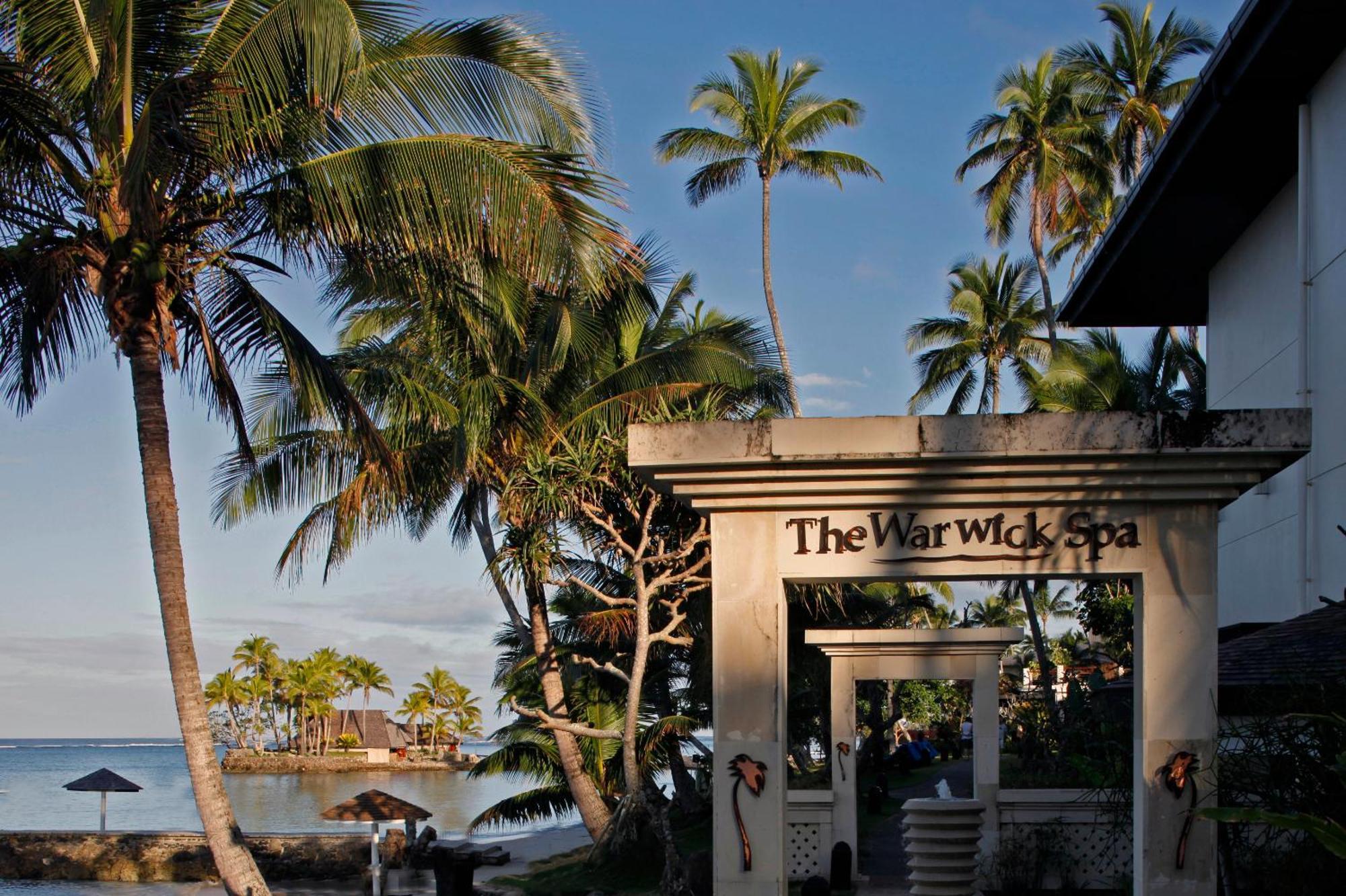 더 워릭 피지 코로레부 외부 사진 The Warwick Spa