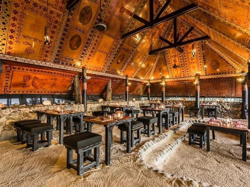 더 워릭 피지 코로레부 외부 사진 The interior of the Fale tele