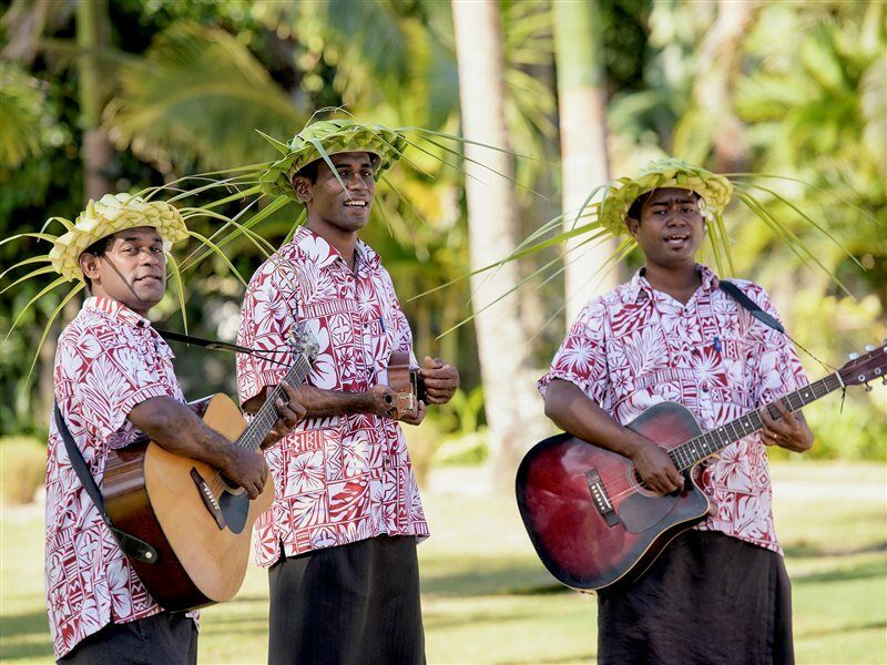 더 워릭 피지 코로레부 외부 사진 Tuvaluan musicians